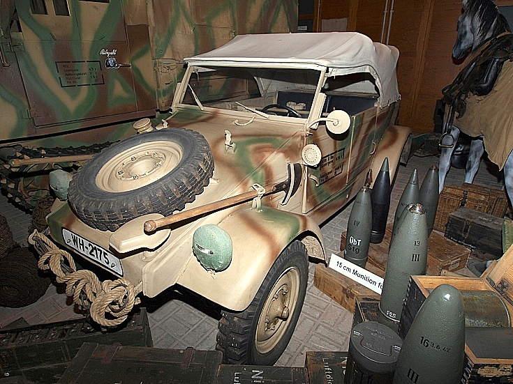 Volkswagen Kübelwagen Type 82