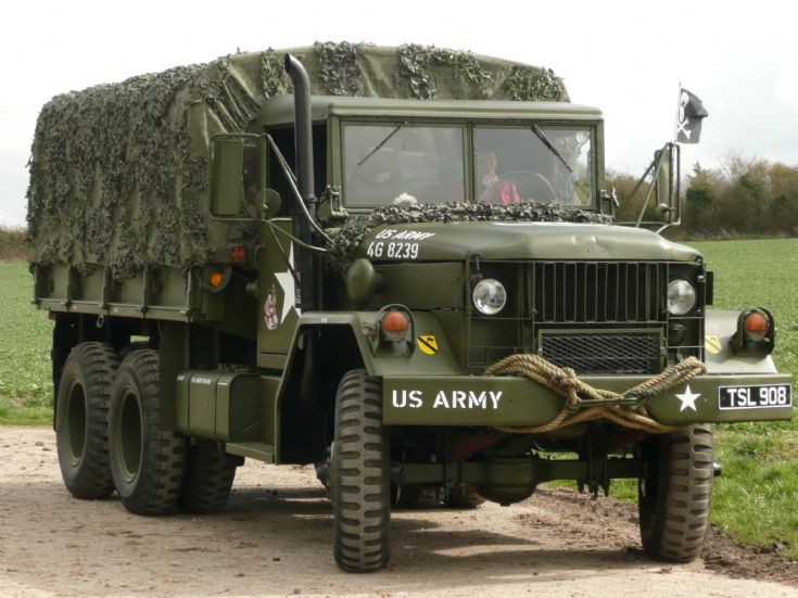 Reo M35A2 