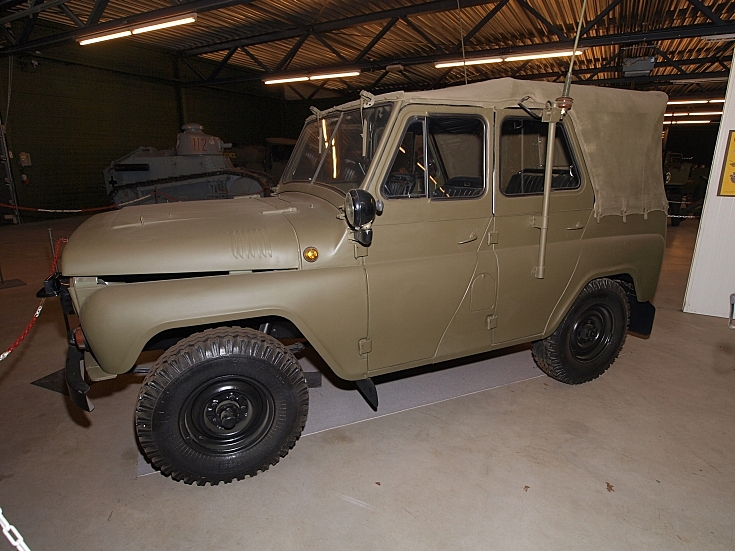 The UAZ469 was introduced in 1973 replacing the earlier GAZ69