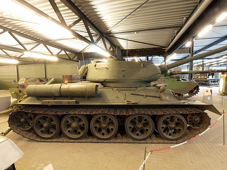 T-34/85 at Overloon