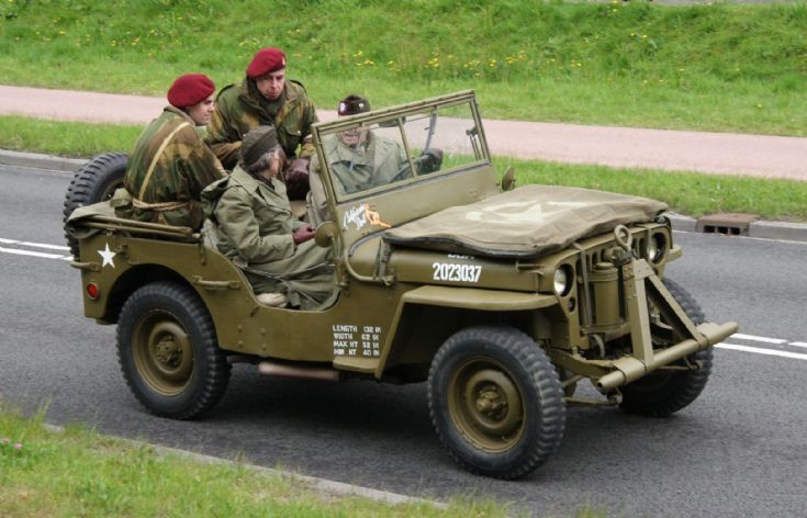Willy's Jeep 2023037