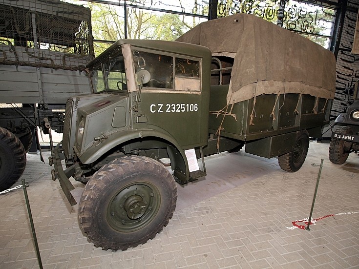 Chevrolet CMP with No.13 cab 