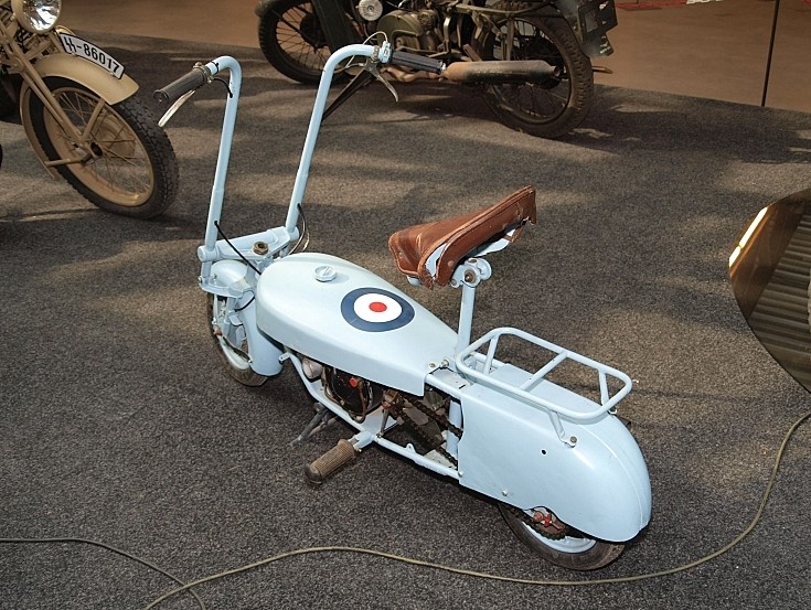 Unknown 2nd WW motorbike 