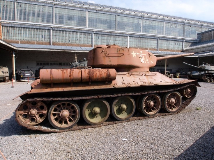 T34
