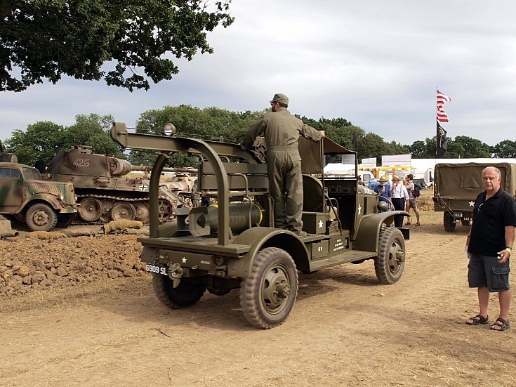 Chevrolet M6 Bomb Carrier