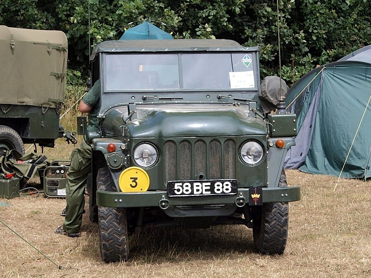 Austin Champ FV1801(A)