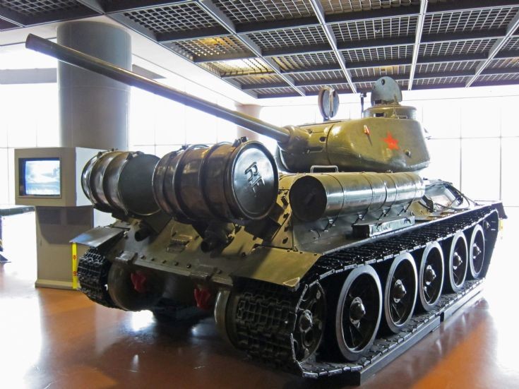 T-34/85 Tank