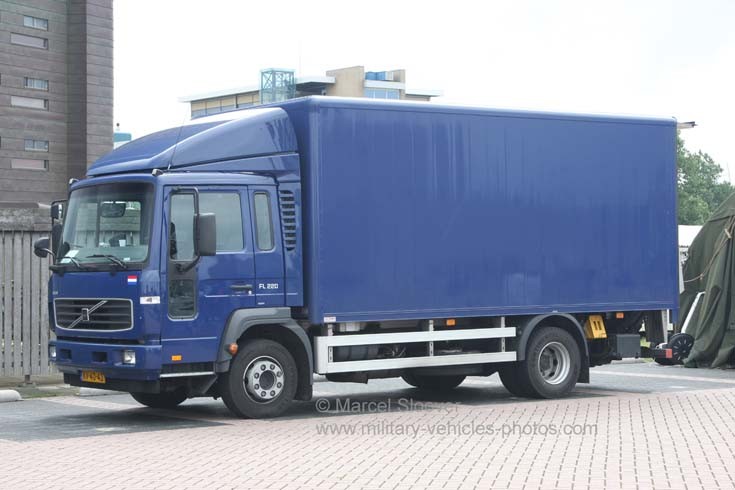 Volvo FL truck Military police