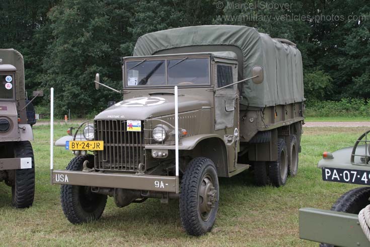 Tri-axle GMC US Army vehicle
