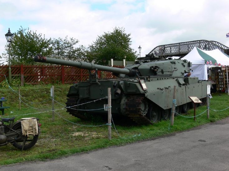 Chieftain at Quainton