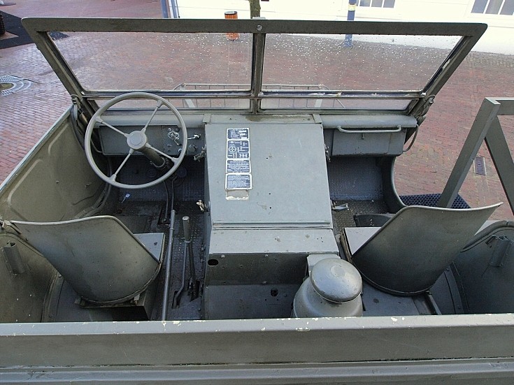 DAF army truck at Legermuseum Delft
