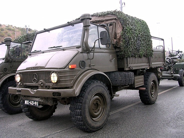 Mercedes military vehicle #5