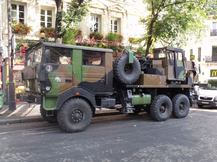 Renault crane.