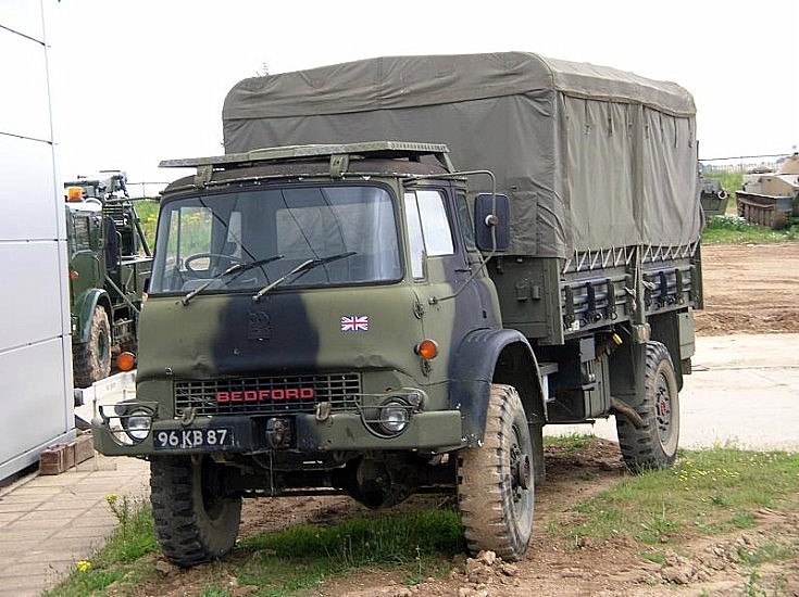 1984 Bedford lorry