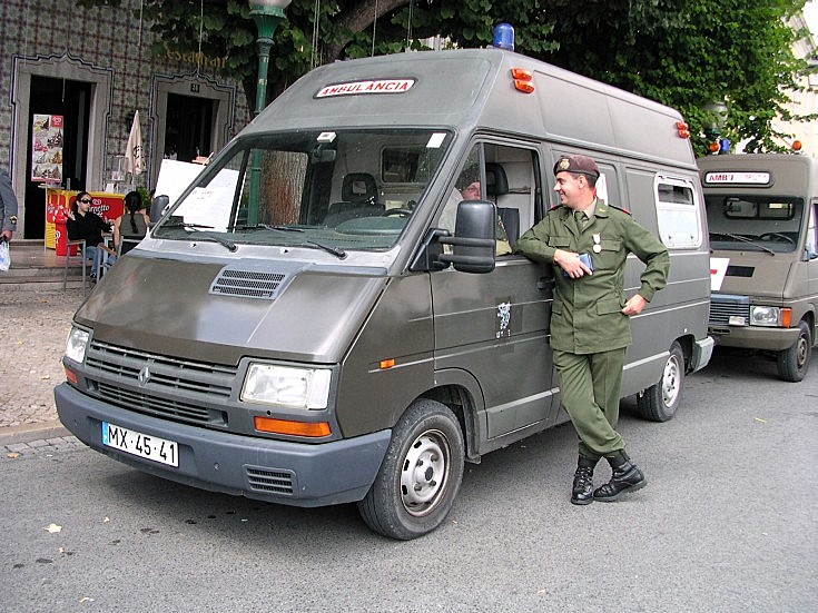 Renault Trafic Ambulância
