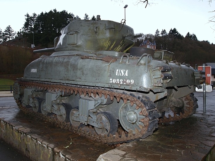 M4A1 Sherman 3082109 
