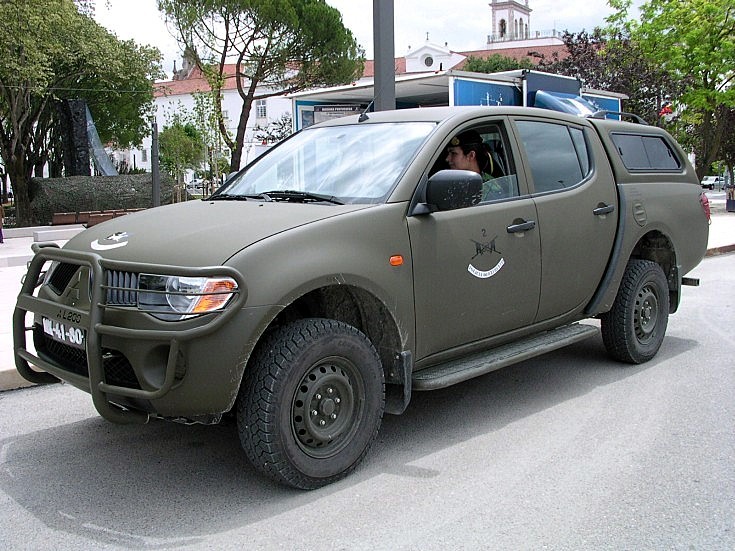 Mitsubishi L200 Picture added on 18 March 2012 at 1907