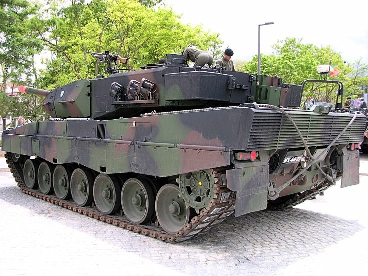 http://military-vehicle-photos.com.s3.amazonaws.com/8763.jpg