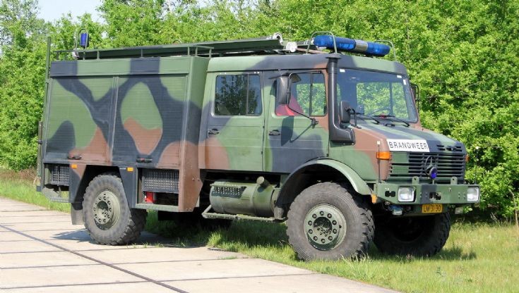 Mercedes unimog fire engine #2